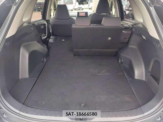 Toyota RAV4 2020-04 8361440-7