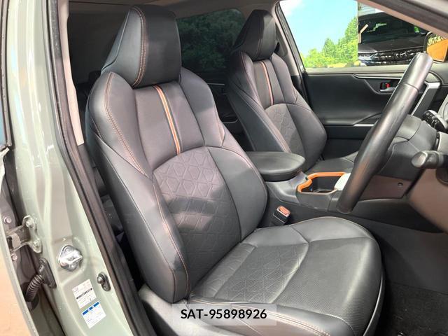 Toyota RAV4 2022-02 8361488-10