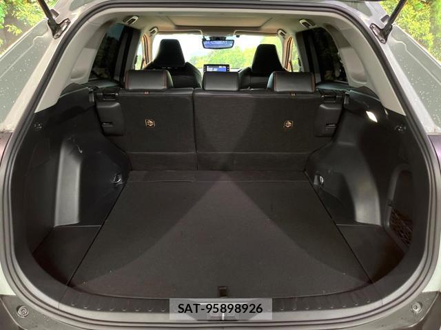 Toyota RAV4 2022-02 8361488-12