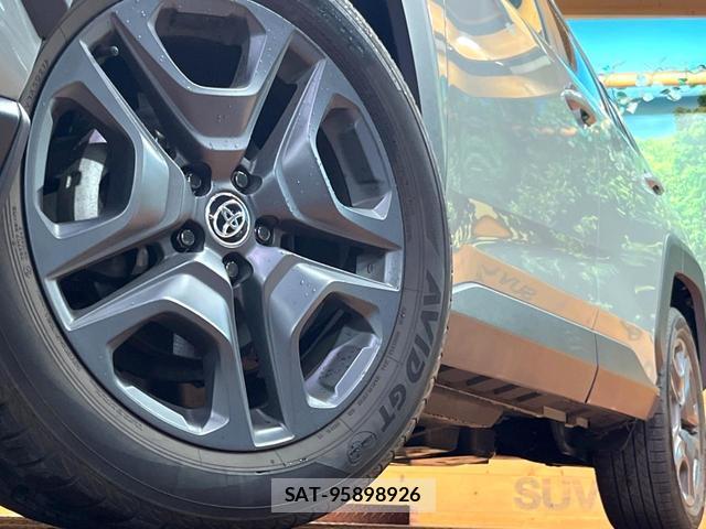 Toyota RAV4 2022-02 8361488-14