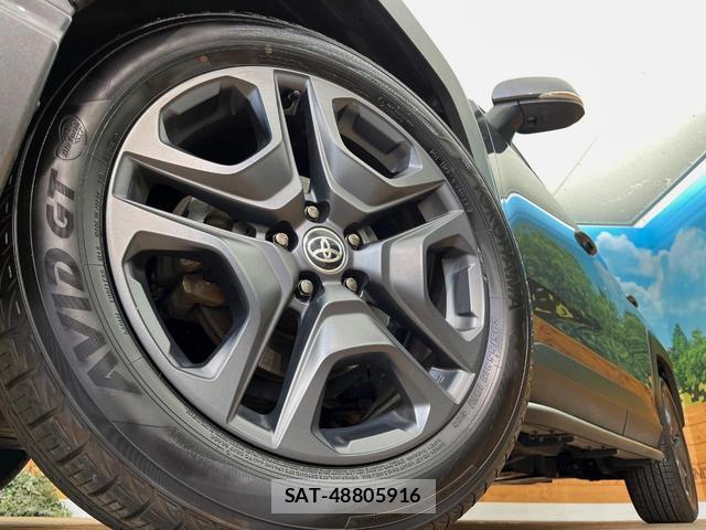 Toyota RAV4 2022-03 8361665-14