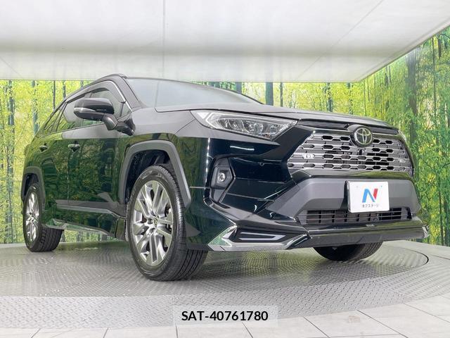 Toyota RAV4 2022-10 8361788-15