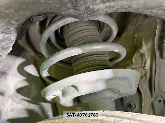 Toyota RAV4 2022-10 8361788-19