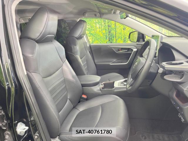Toyota RAV4 2022-10 8361788-7