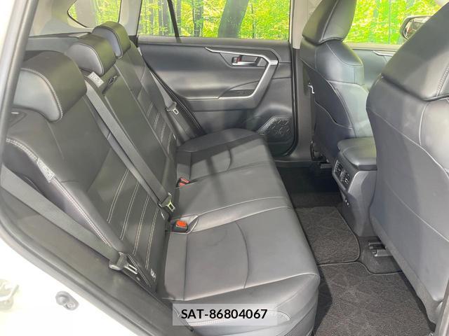 Toyota RAV4 2019-07 8361817-9