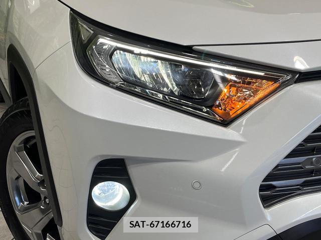 Toyota RAV4 2020-03 8361888-12