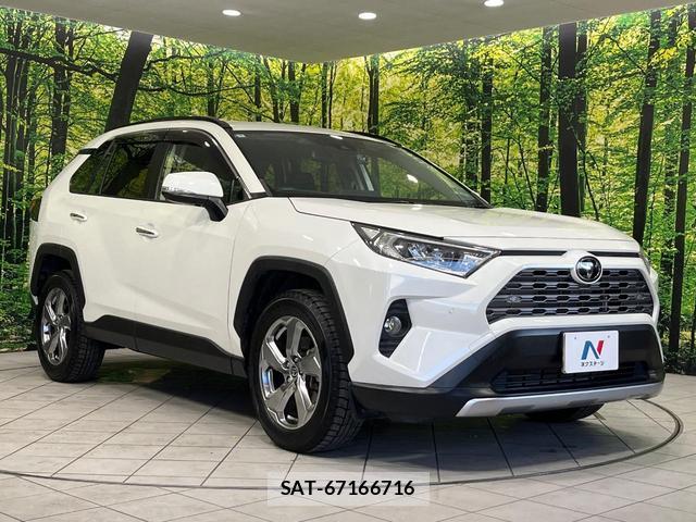 Toyota RAV4 2020-03 8361888-16