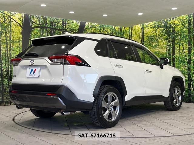 Toyota RAV4 2020-03 8361888-17