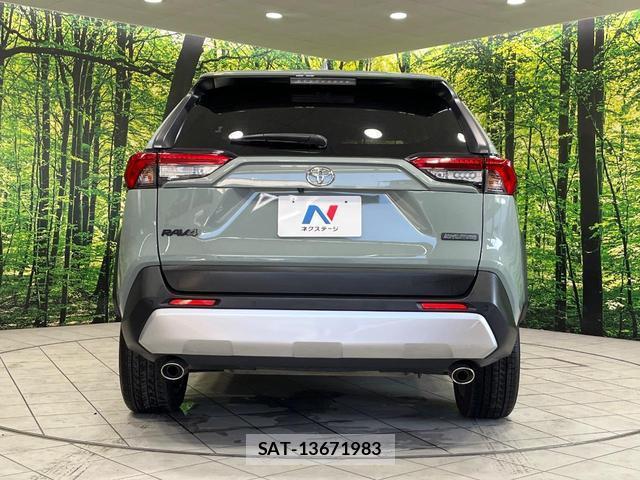 Toyota RAV4 2023-07 8361889-14