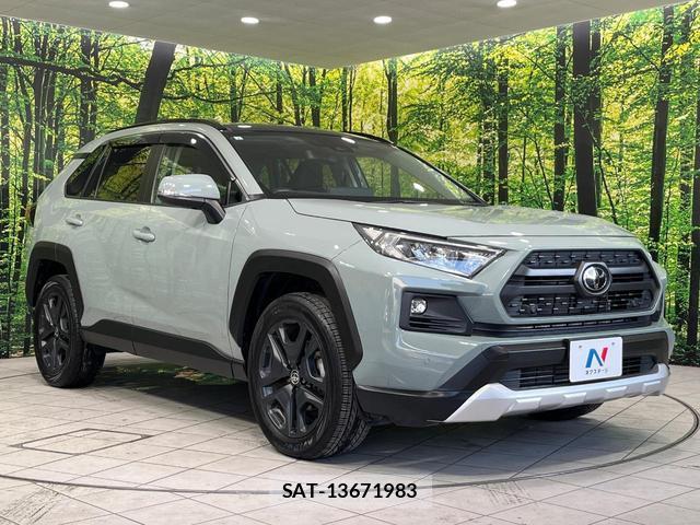 Toyota RAV4 2023-07 8361889-15
