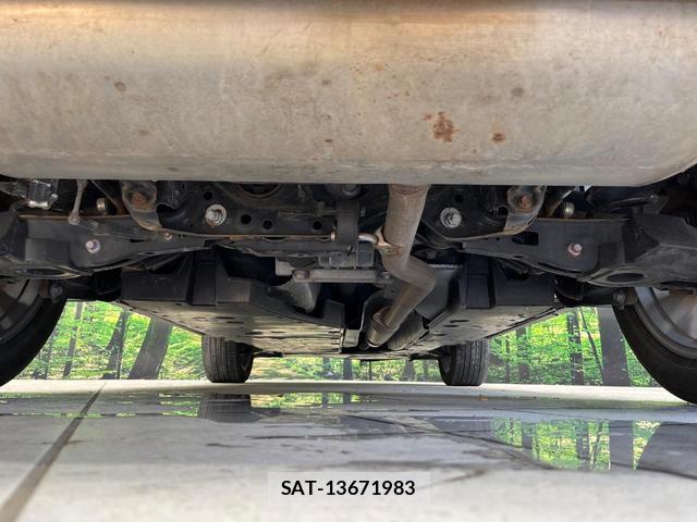 Toyota RAV4 2023-07 8361889-18