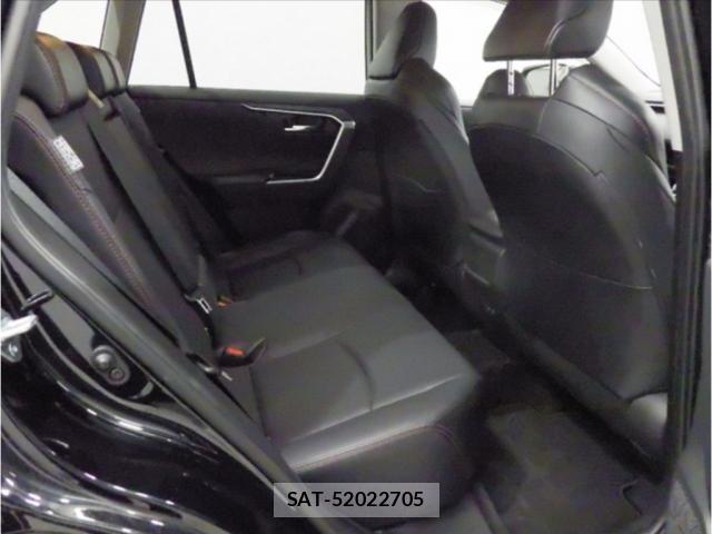 Toyota RAV4 2021-11 8361960-6