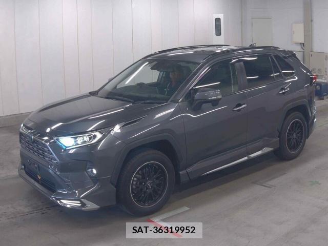 Toyota RAV4 2021-11 8362127-4