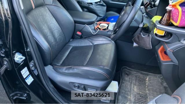 Toyota RAV4 2019-11 8362248-5