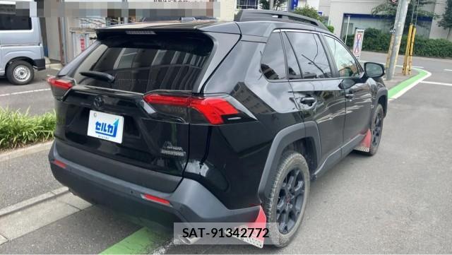 Toyota RAV4 2023-11 8362250-13