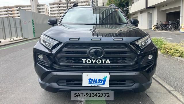 Toyota RAV4 2023-11 8362250-9
