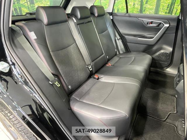 Toyota RAV4 2022-12 8362348-8