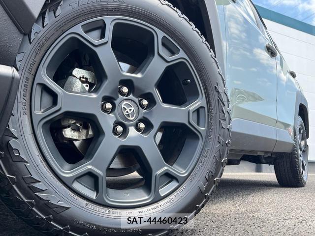 Toyota RAV4 2024-12 8362496-12