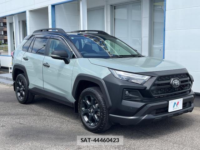 Toyota RAV4 2024-12 8362496-15