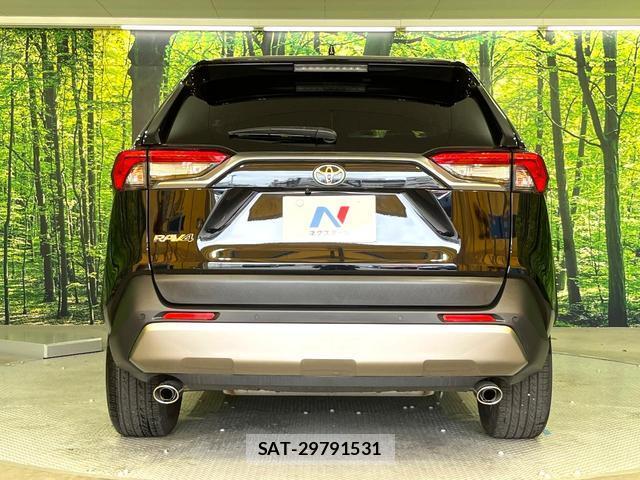 Toyota RAV4 2023-05 8362997-15