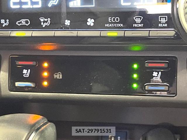 Toyota RAV4 2023-05 8362997-6