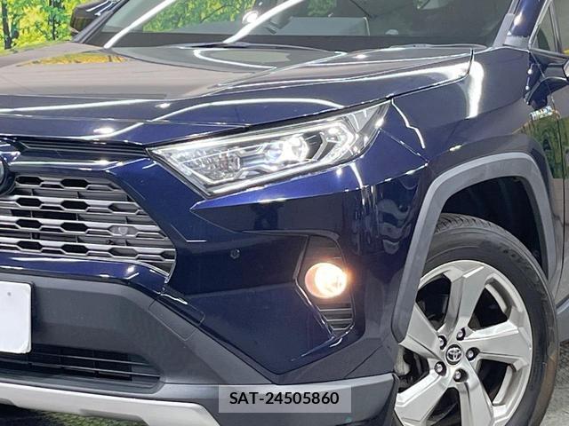Toyota RAV4 2019-09 8363217-11