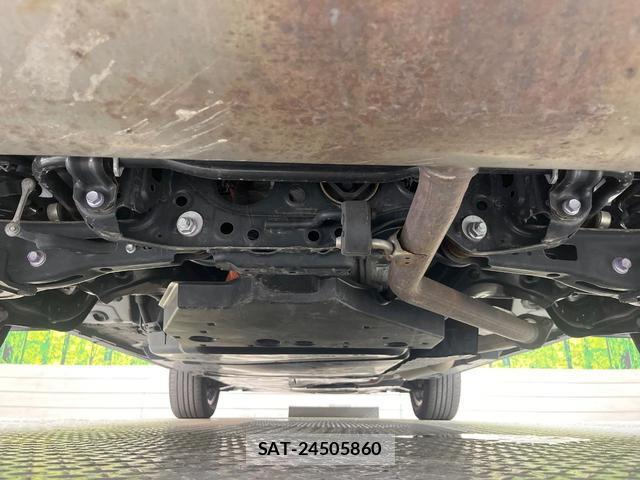 Toyota RAV4 2019-09 8363217-18