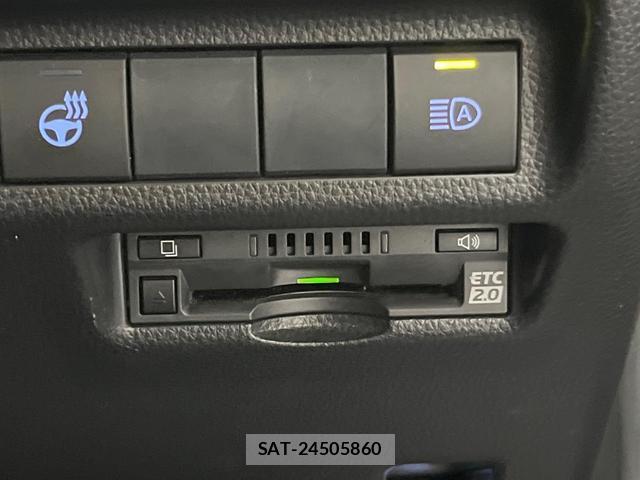 Toyota RAV4 2019-09 8363217-6