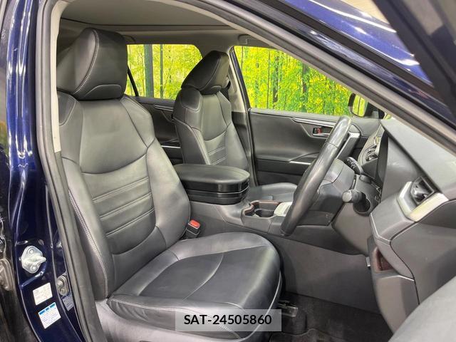 Toyota RAV4 2019-09 8363217-7