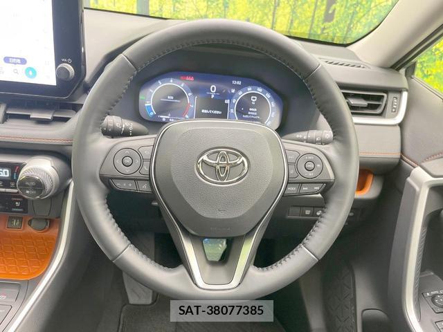 Toyota RAV4 2023-02 8363310-10