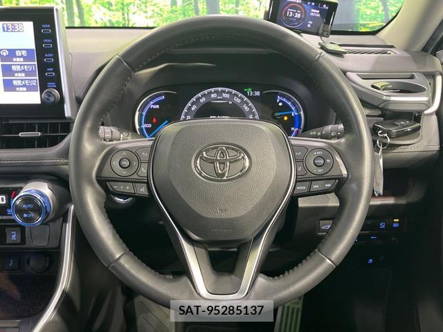Toyota RAV4 2021-02 8363475-10