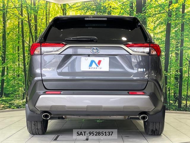 Toyota RAV4 2021-02 8363475-14