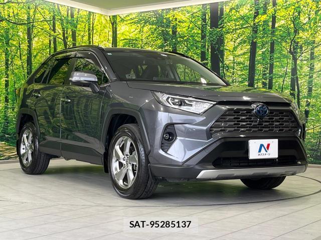 Toyota RAV4 2021-02 8363475-15