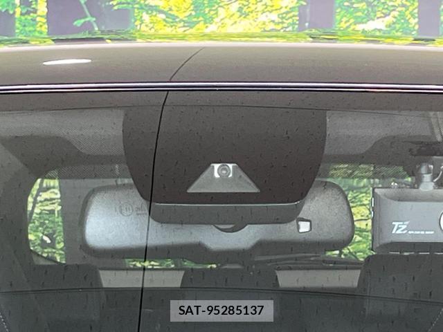 Toyota RAV4 2021-02 8363475-5