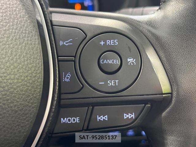 Toyota RAV4 2021-02 8363475-6