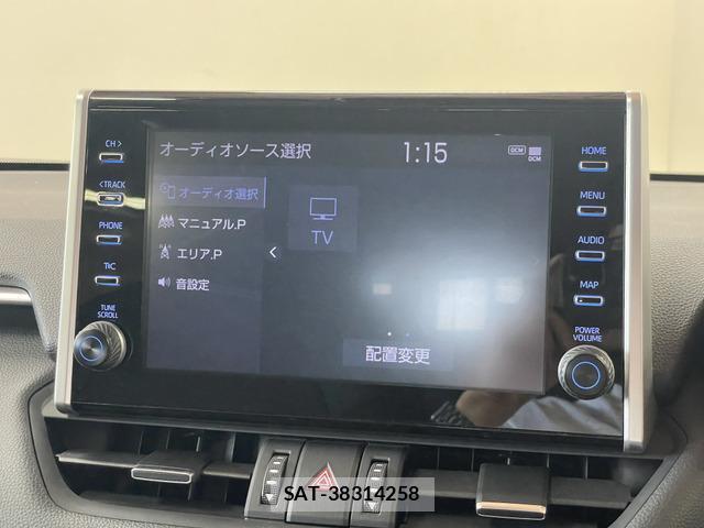 Toyota RAV4 2021-01 8363625-4