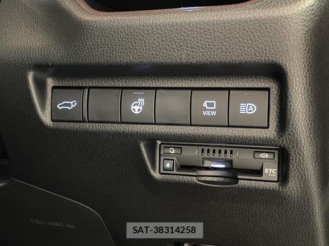Toyota RAV4 2021-01 8363625-5