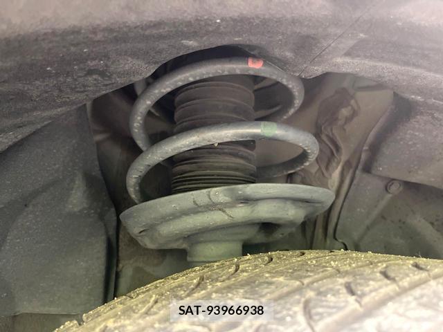 Toyota RAV4 2023-11 8363809-17