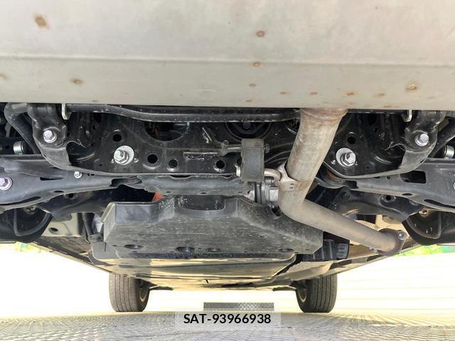 Toyota RAV4 2023-11 8363809-18