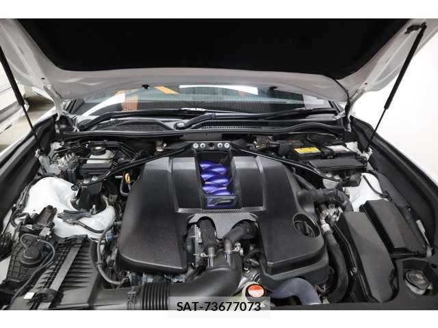 Lexus RC F 2015-08 8363478-2