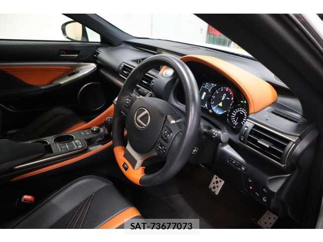 Lexus RC F 2015-08 8363478-3