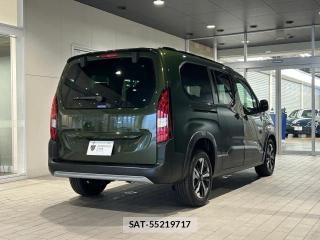 Peugeot Rifter 2025-09 8362634-1