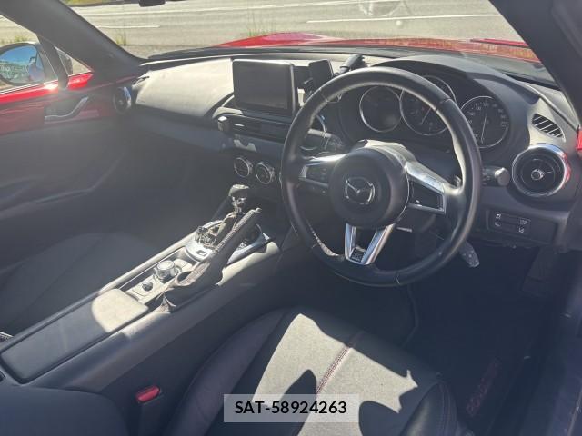 Mazda ROADSTER 2016-04 8361034-8