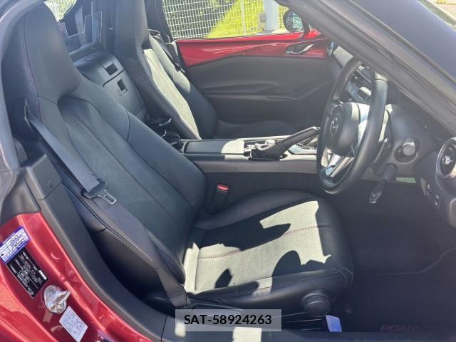 Mazda ROADSTER 2016-04 8361034-9