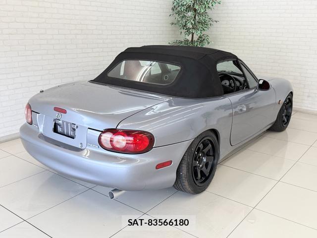 Mazda ROADSTER 2003-09 8362959-1