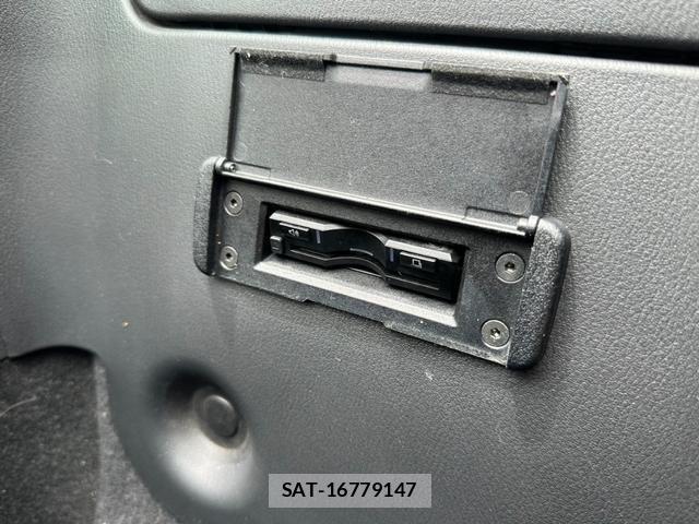 Mazda ROADSTER 2017-09 8363771-15