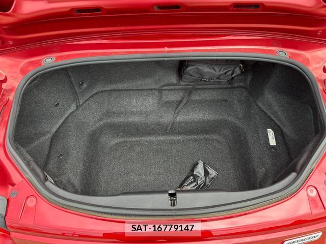 Mazda ROADSTER 2017-09 8363771-19