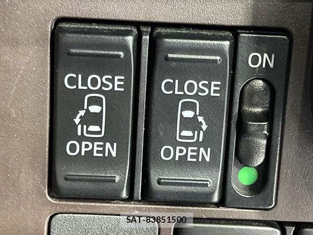 Toyota ROOMY 2019-09 8360654-7