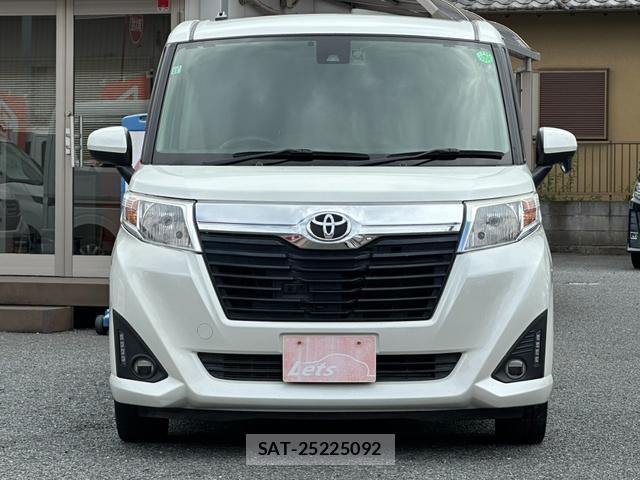 Toyota ROOMY 2017-09 8360802-1