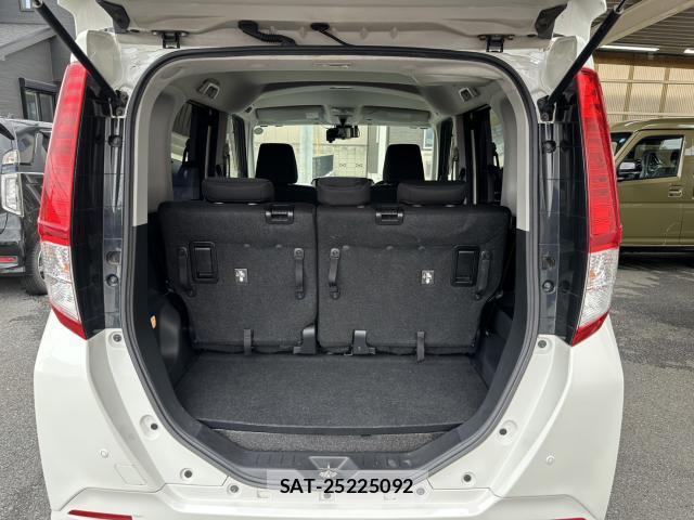 Toyota ROOMY 2017-09 8360802-16